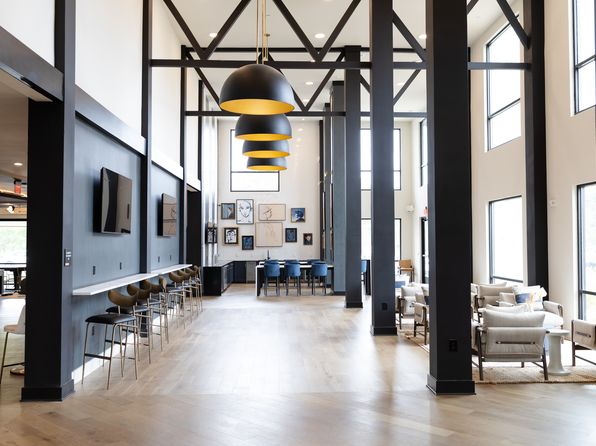 300 Highway 81 W #7209