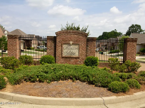126 Bleu Dr #11, Ridgeland, MS 39157