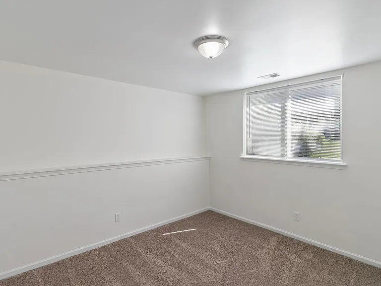 13180 Ripley Rd — Photo 19