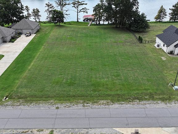 4th image of 53 Planters Row