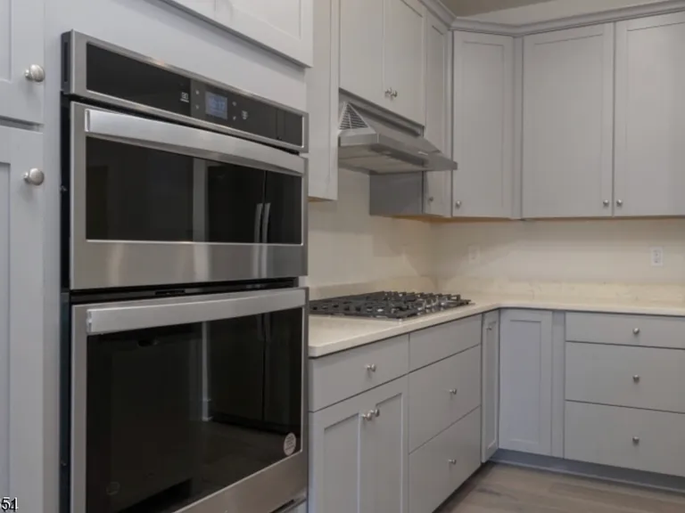 2 Vanderbilt Blvd #109 — Photo 3
