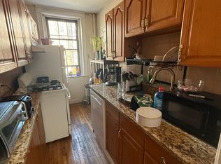 31 Queensberry St APT 7, Boston, MA 02215