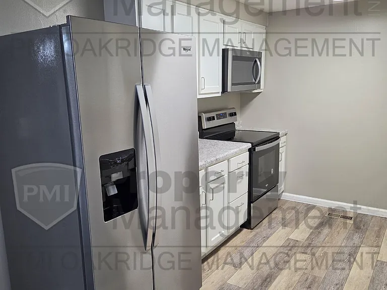 1256 Heritage Dr — Photo 9