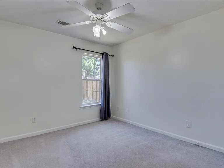 610 Butler Springs Cir — Photo 30