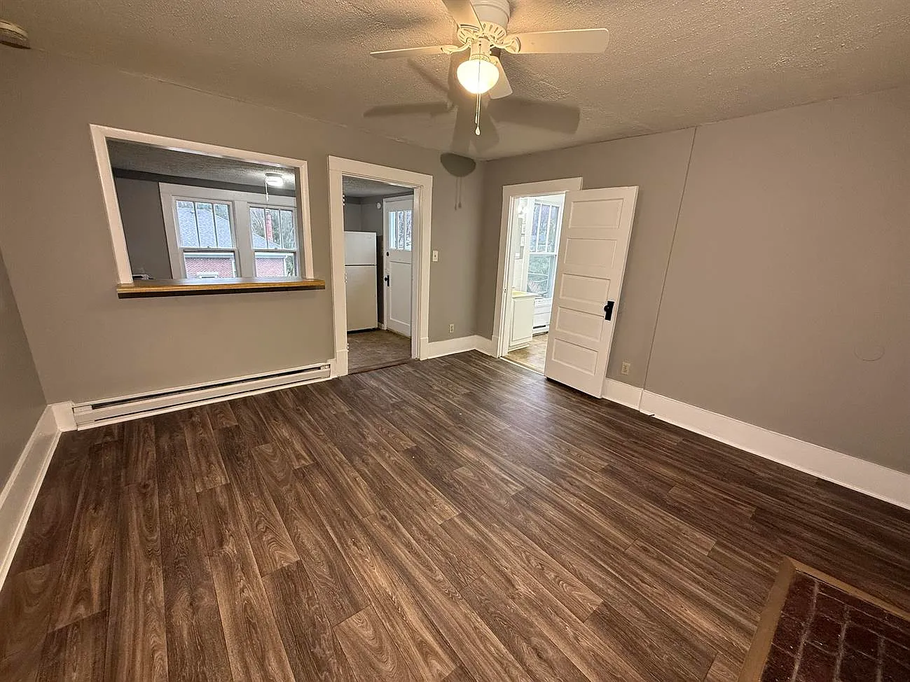 2208LedgeStreet — Photo 3