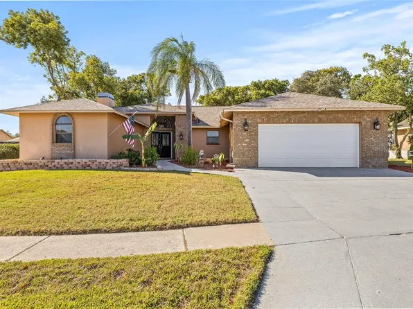 1285 Henry Ave, Spring Hill, FL 34608