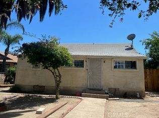 1020 E 3rd St, Corona, CA 92879