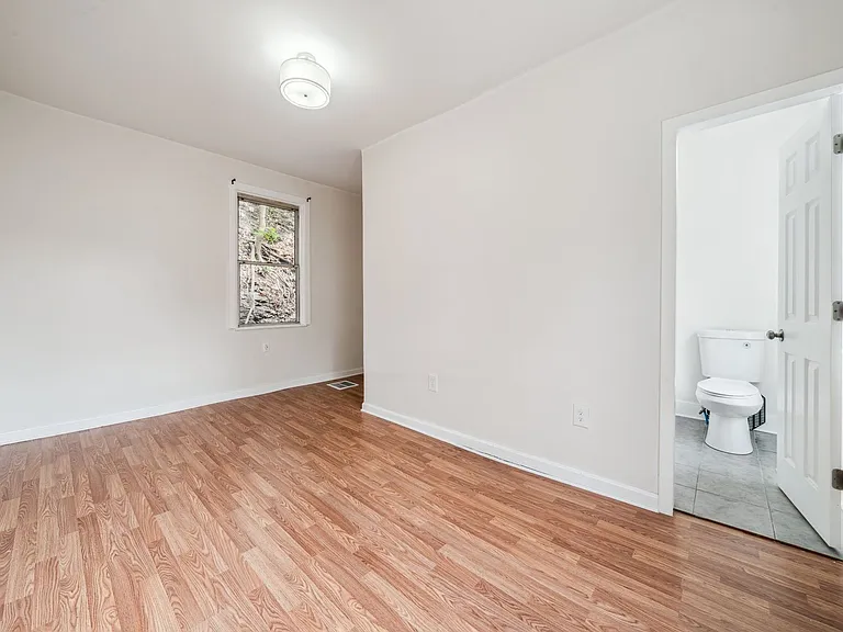 2819 Spring Garden Ave — Photo 15