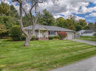 14 Forbes Ln, Andover, MA 01810