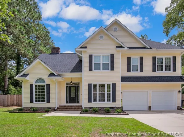 625 Bromsworth Trl, Fayetteville, NC 28311