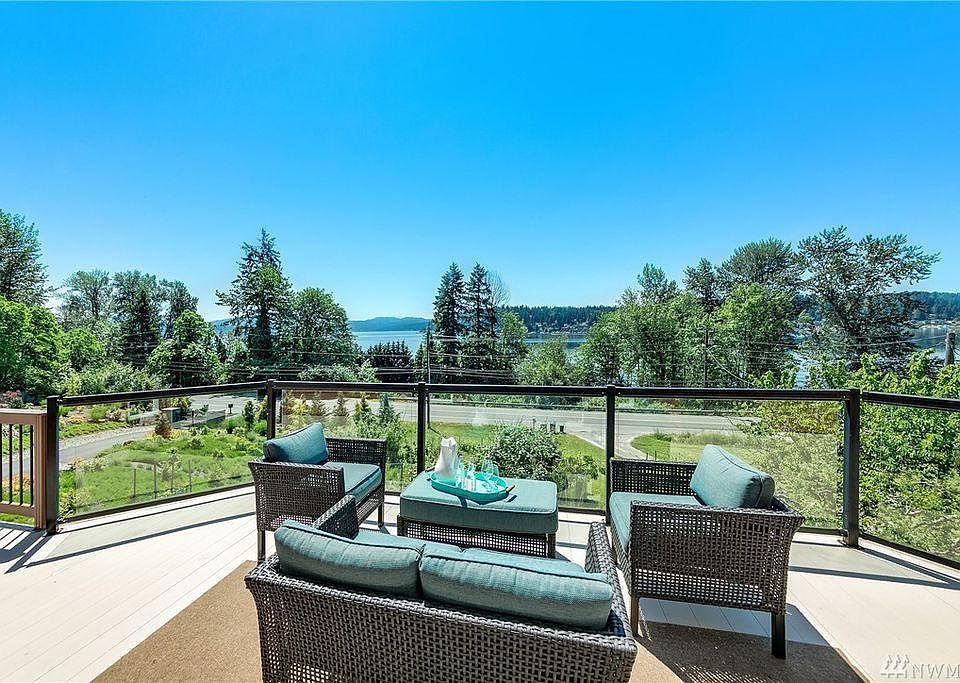 1st image of 3206 E Lake Sammamish Pkwy NE