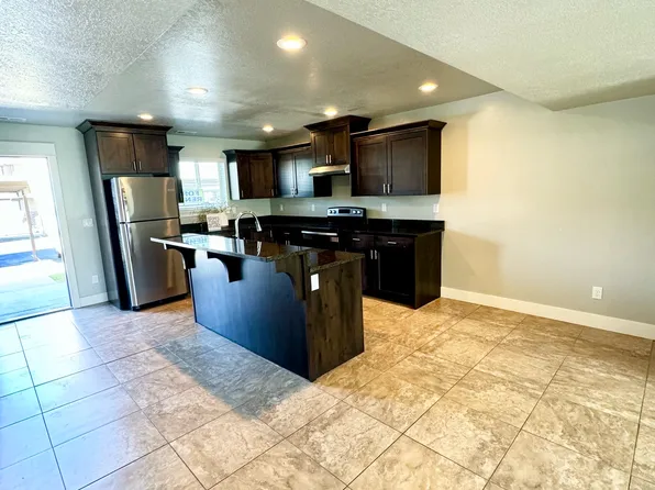 485 W 1400 N #104, Logan, UT 84341