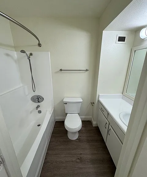 636 NHP LLC — Photo 34