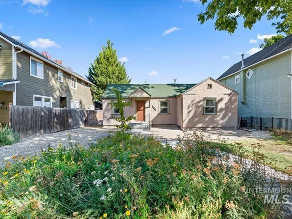 6210 W Primrose St, Boise, ID 83704