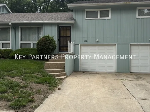 6524 W 51st St, Mission, KS 66202
