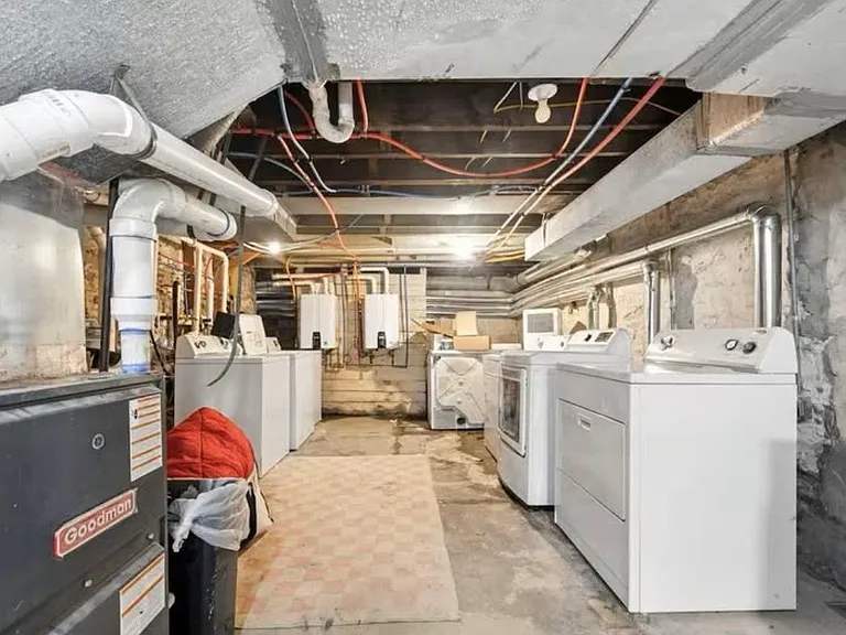 82-84 Chittenden Ave #84C — Photo 8