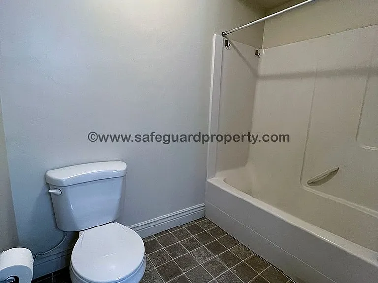 8248 S Resaca Dr #J4 — Photo 16
