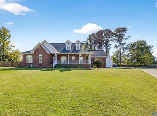 1404 Dan Ave, Albertville, AL 35950