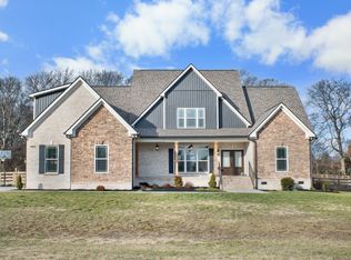 8005 Traditions Ln, Columbia, TN 38401
