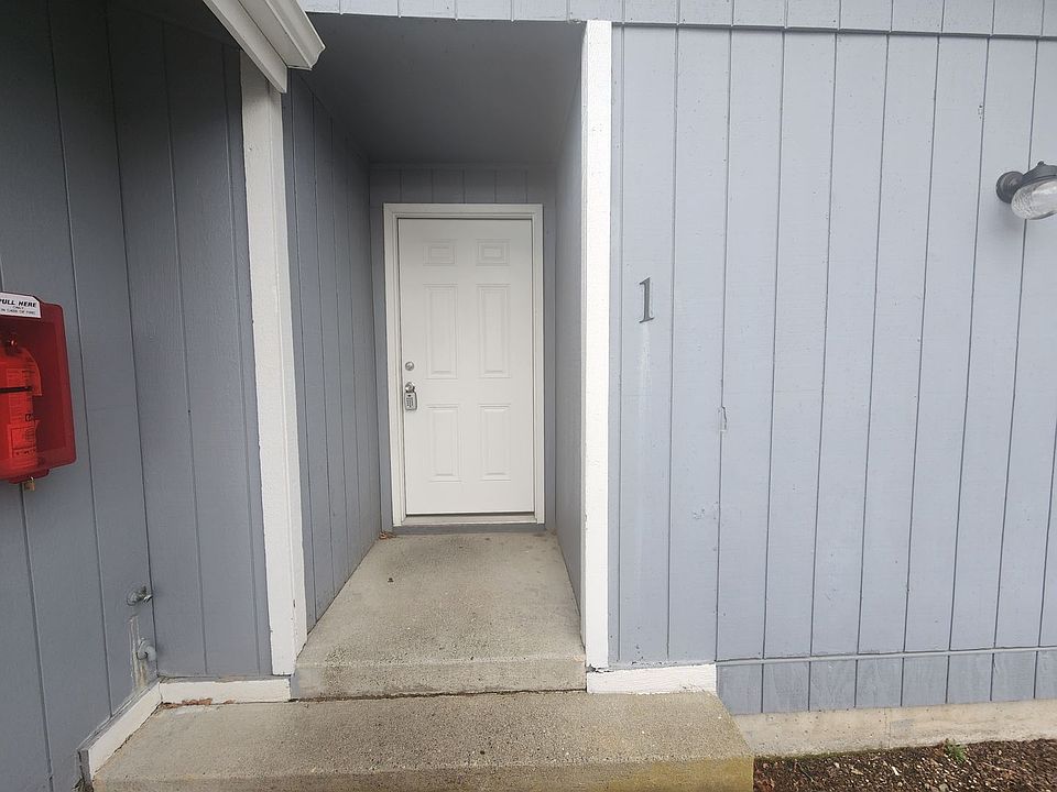 1st image of 14424 Union Ave SW #1