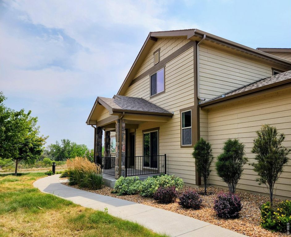1928 Sunshine Peak Dr