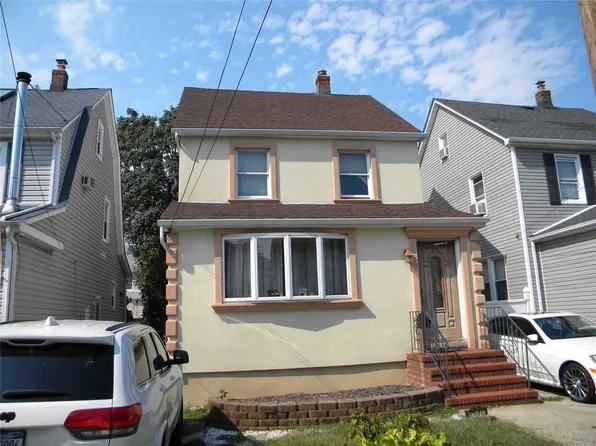 24827 88th Dr, Bellerose, NY 11426