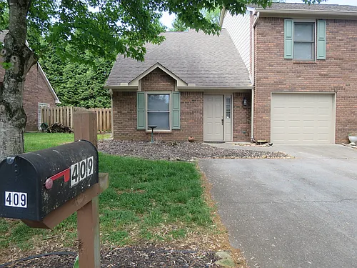 409 Eagle Brook Dr Photo 1