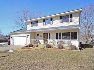 212 Cass St, Spring Grove, IL 60081