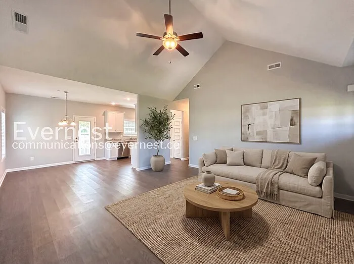 1402 Pipeline Ave — Photo 4