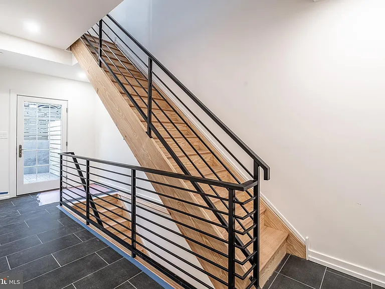 2423 Innovator Way — Photo 28