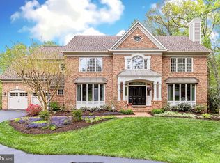 1159 Fieldview Dr, Reston, VA 20194