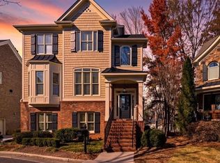 1012 Madeline Ln, Sandy Springs, GA 30350