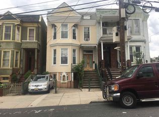 31 Zabriskie St, Jersey City, NJ 07307