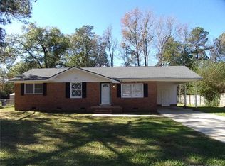 528 Varga St, Fayetteville, NC 28314