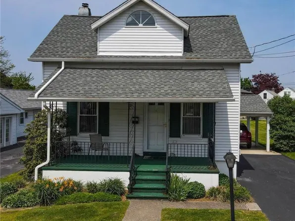 1117 Pennsylvania Ave, Emmaus, PA 18049