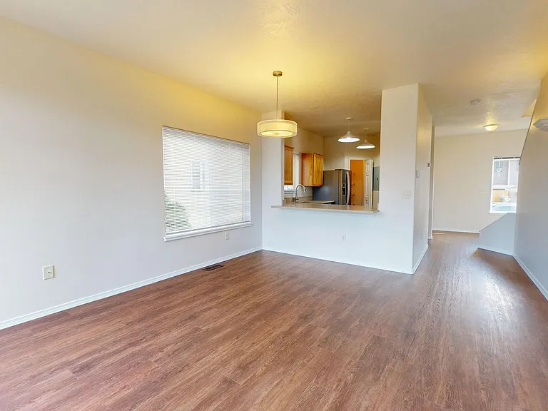 Kentfield Townhomes I & II — Photo 94