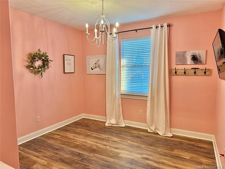 1525 Clark Ct — Photo 28