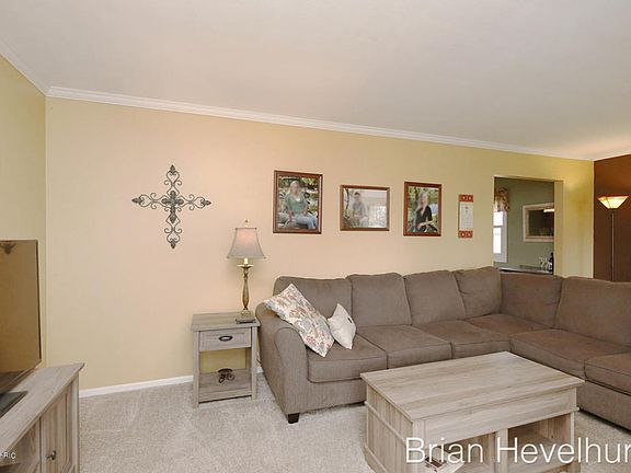 5th image of 1655 Honeybrook Dr