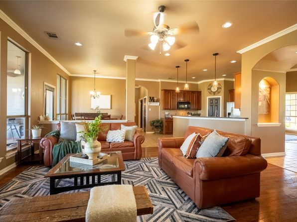 12042 N Emerald Ranch Ln, Forney, TX 75126