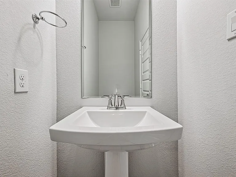 6602 Albany Forest Ct — Photo 24