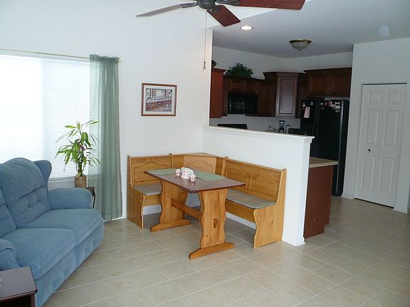 3rd image of 2371 Amsterdam Cir