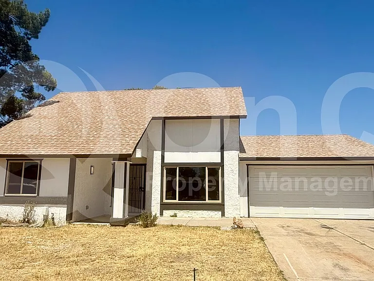 9459 N 64th Dr — Photo 2