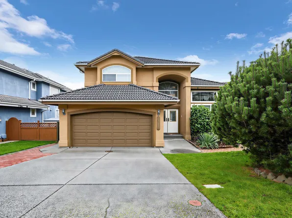 2966 Blackbear Ct, Coquitlam, BC V3E 3A2