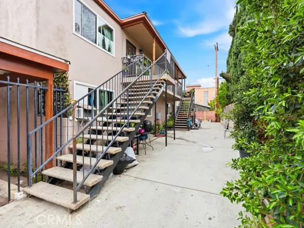 12218 224th St, Hawaiian Gardens, CA 90716