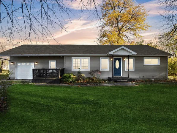 1906 Heiss Rd, Monroe, MI 48162