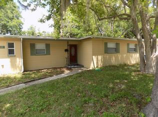 3738 Rogero Rd, Jacksonville, FL 32277