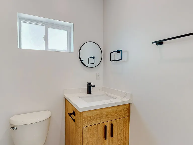 16012 Cantlay St #A — Photo 27