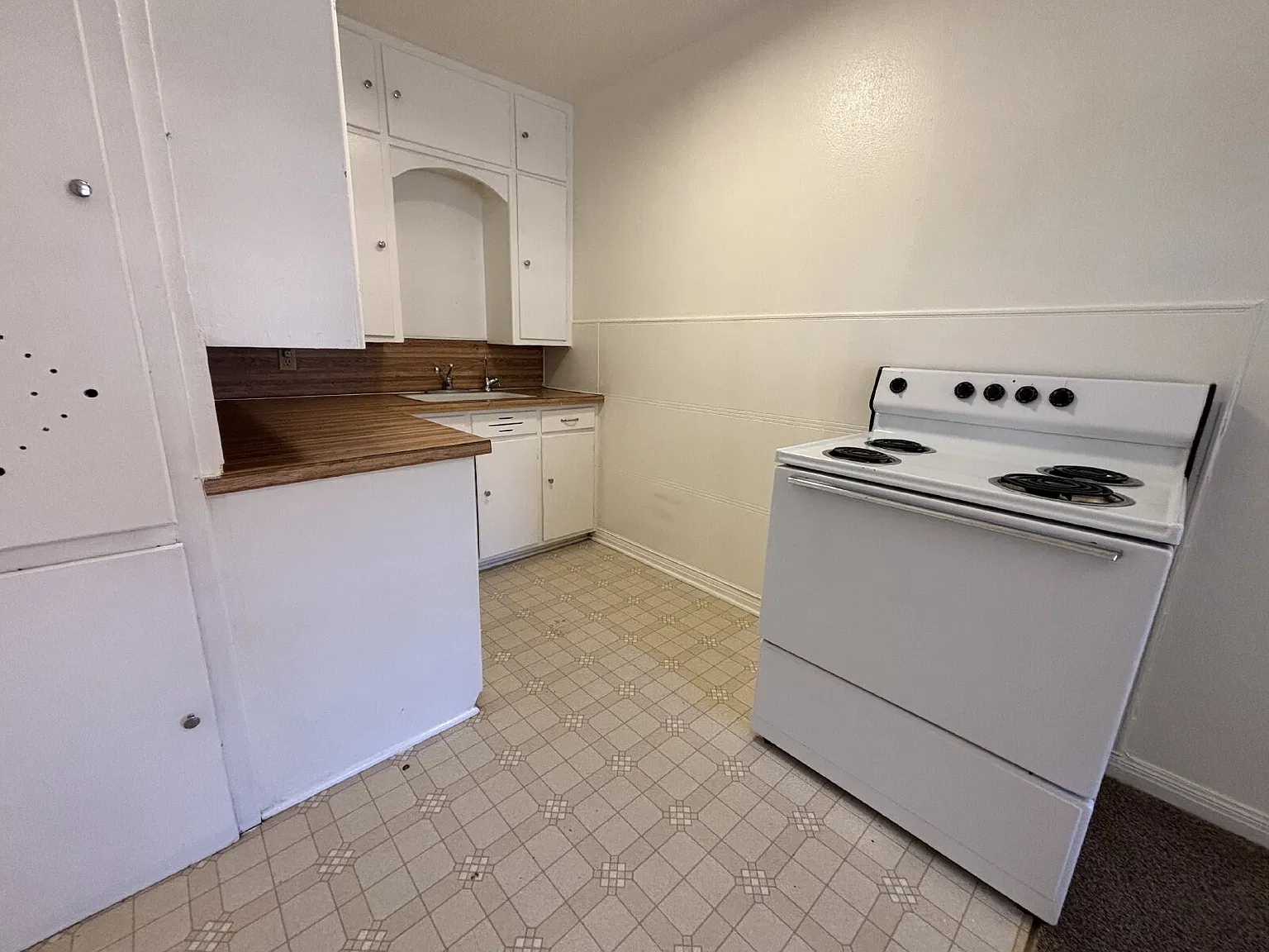 802 N 14th St — Photo 3