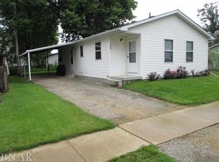 418 S Hamilton St, Mc Lean, IL 61754
