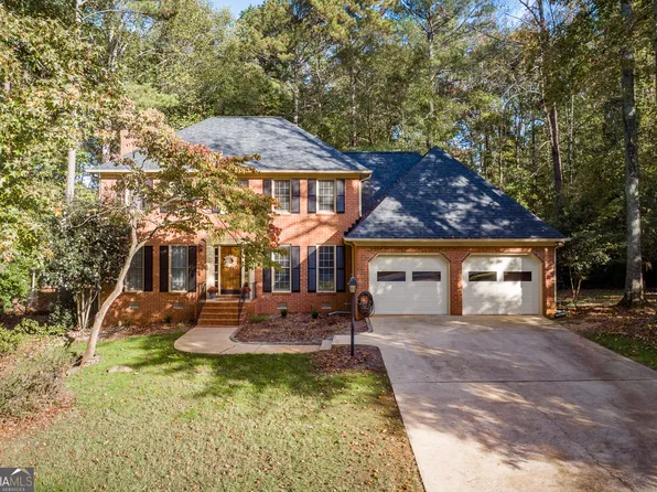 247 Ashbrook Dr, Athens, GA 30605